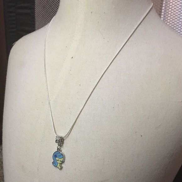 Virgo Charm  - Picture 4 of 4